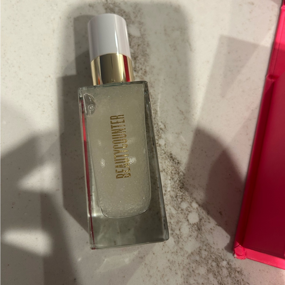 Beautycounter priming serum
